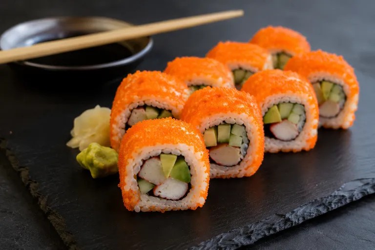 Masago-sushi roll